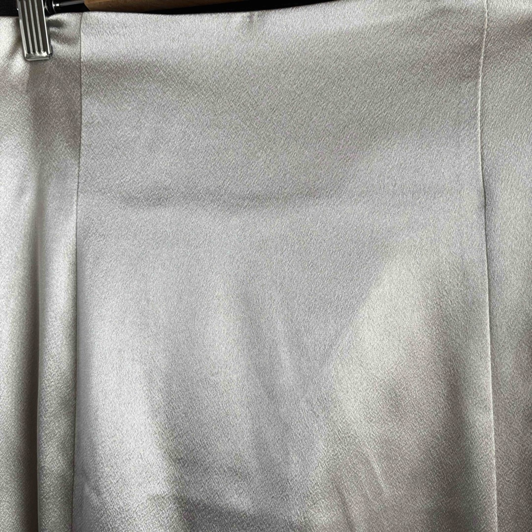 ViS(ヴィス)の最終値下げ！【M】サテン マーメイド スカート シャンパンゴールド レディースのスカート(ロングスカート)の商品写真