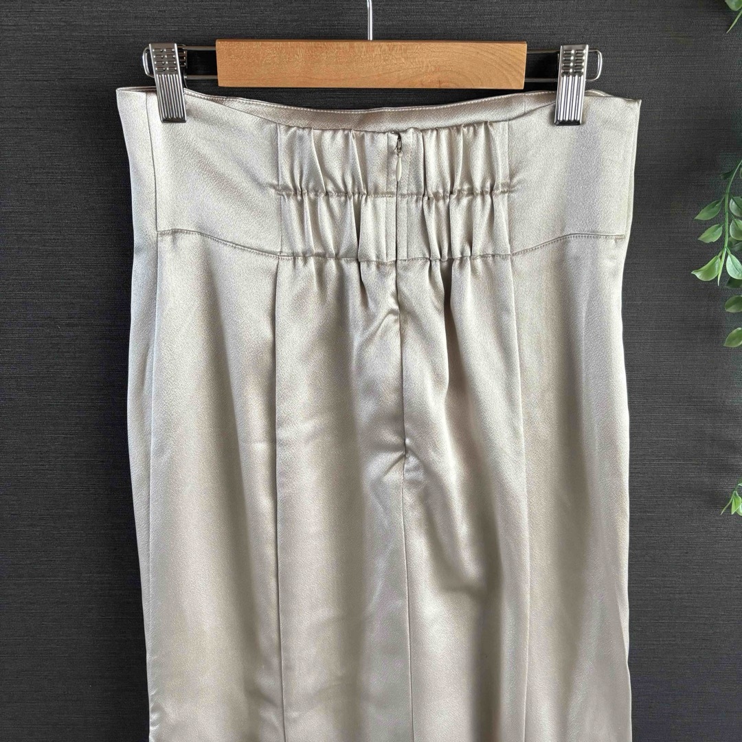 ViS(ヴィス)の最終値下げ！【M】サテン マーメイド スカート シャンパンゴールド レディースのスカート(ロングスカート)の商品写真