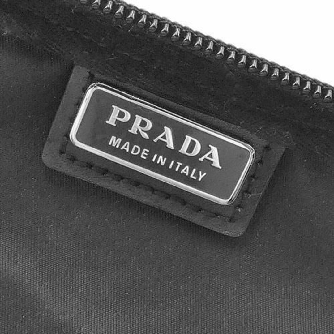 PRADA(プラダ)のプラダ ポーチ PRADA ナイロン テスート 化粧ポーチ 三角ロゴ 黒 NERO ブラック レディース シルバー金具 OJ10067 レディースのファッション小物(ポーチ)の商品写真