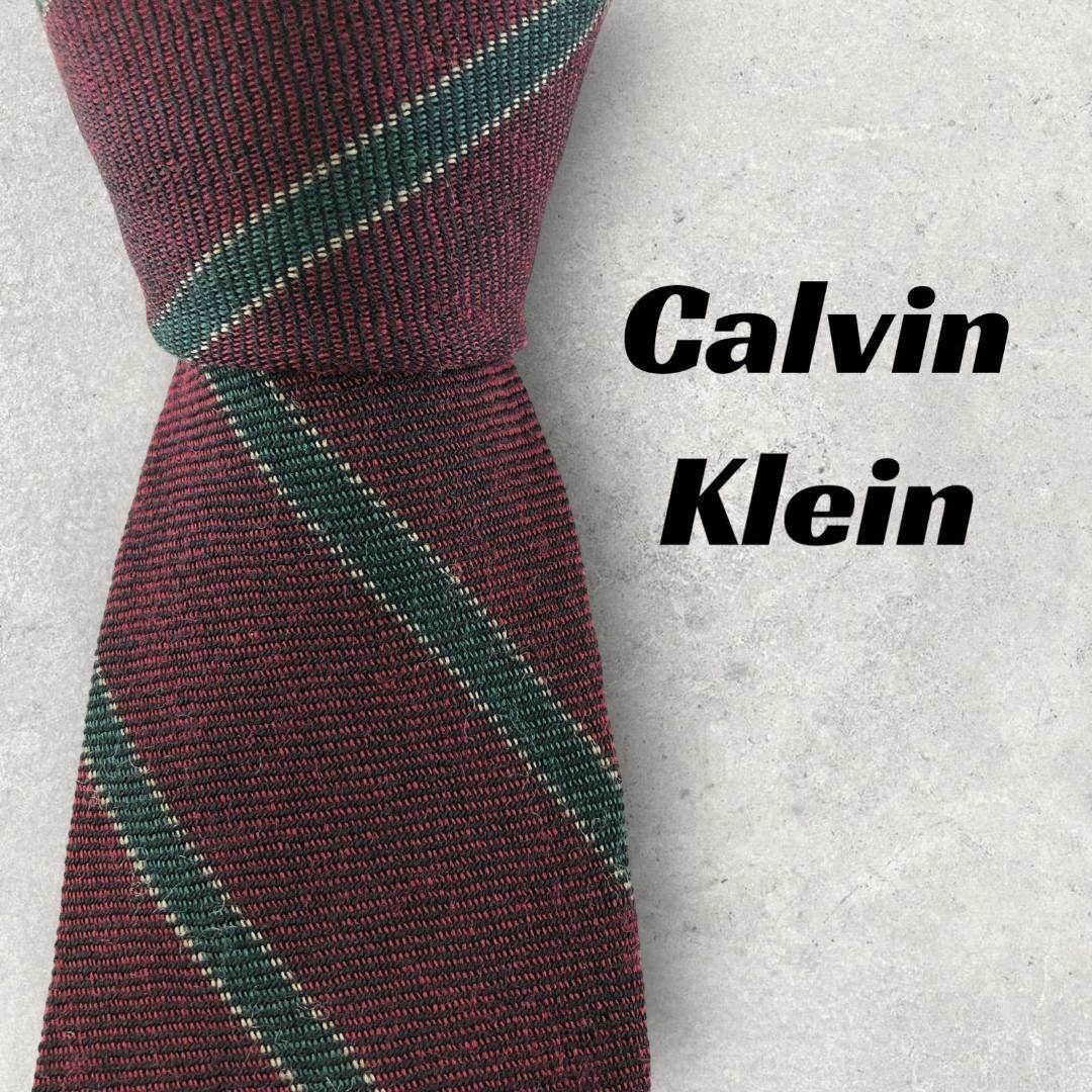 Calvin Klein(カルバンクライン)の【5870】良品！カルバンクライン　ネクタイ　ワインレッド系　ストライプ メンズのファッション小物(ネクタイ)の商品写真