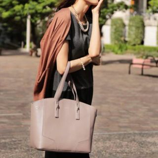 Furla - 新品未使用 フルラ ペルラ トートバックの通販 by ゚・+さお・゚