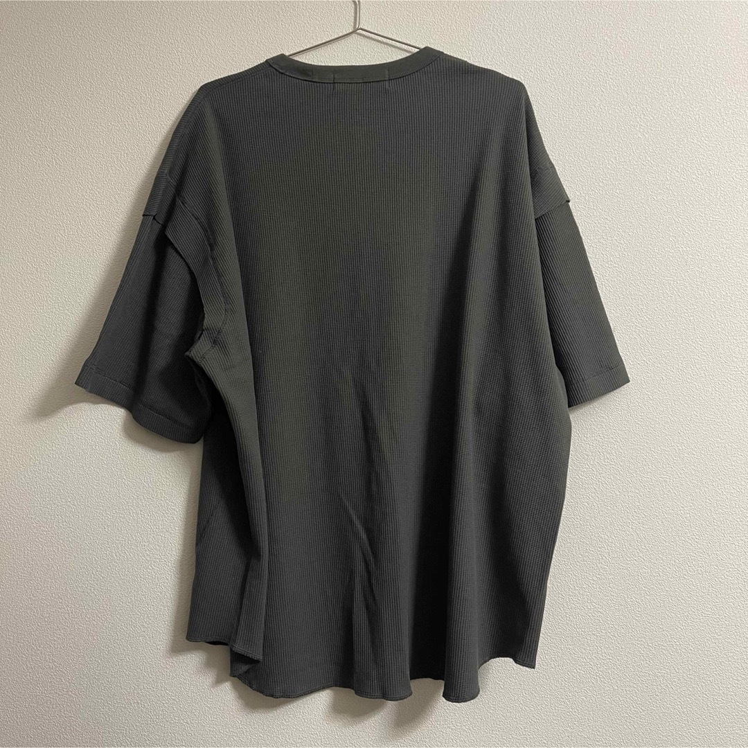 GU(ジーユー)の【新品】GU UNDERCOVER ジーユー　アンダーカバードライワッフルT メンズのトップス(Tシャツ/カットソー(半袖/袖なし))の商品写真