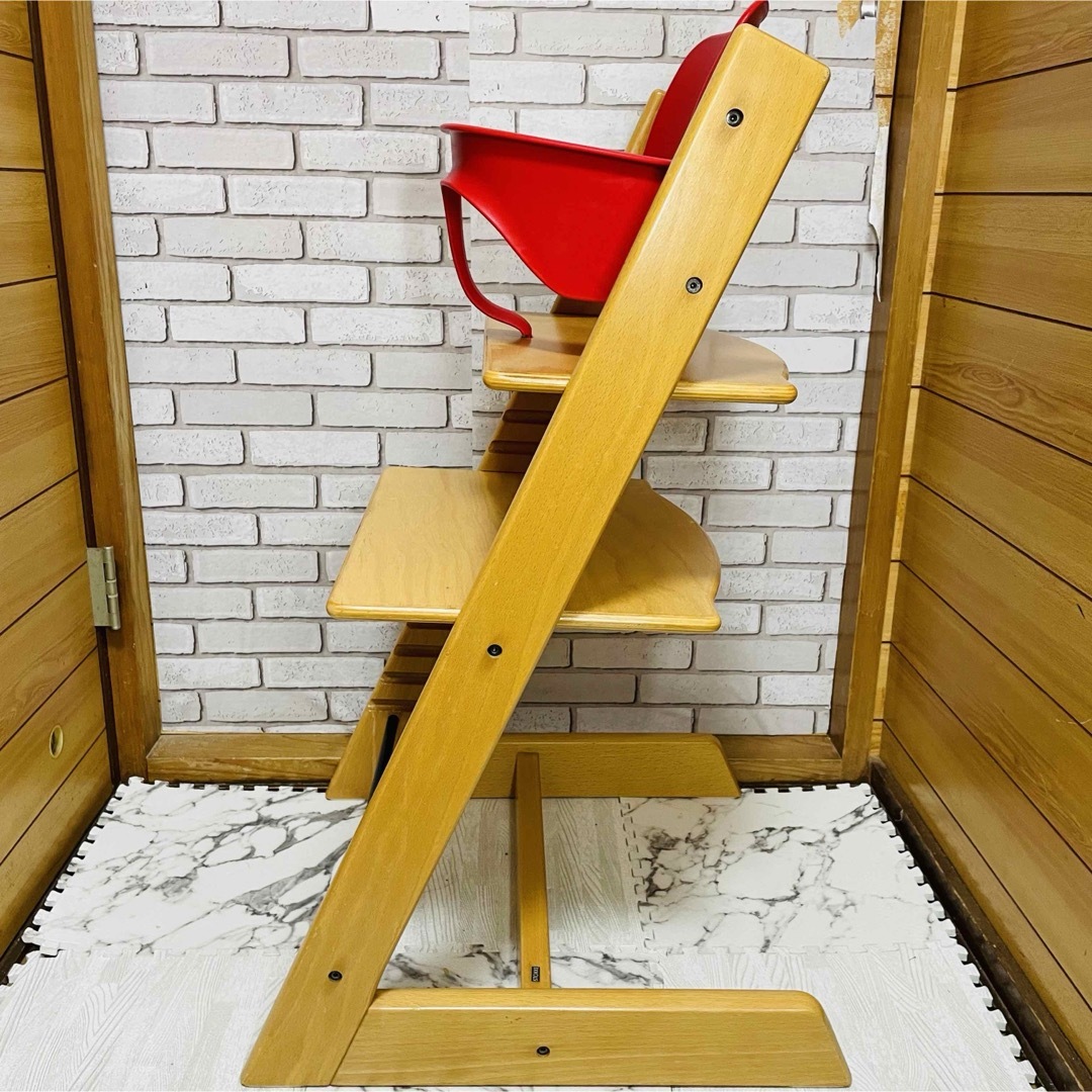 Stokke(ストッケ)の即決 使用5ヶ月 美品 ストッケ トリップトラップ ベビーセット付き キッズ/ベビー/マタニティの寝具/家具(その他)の商品写真