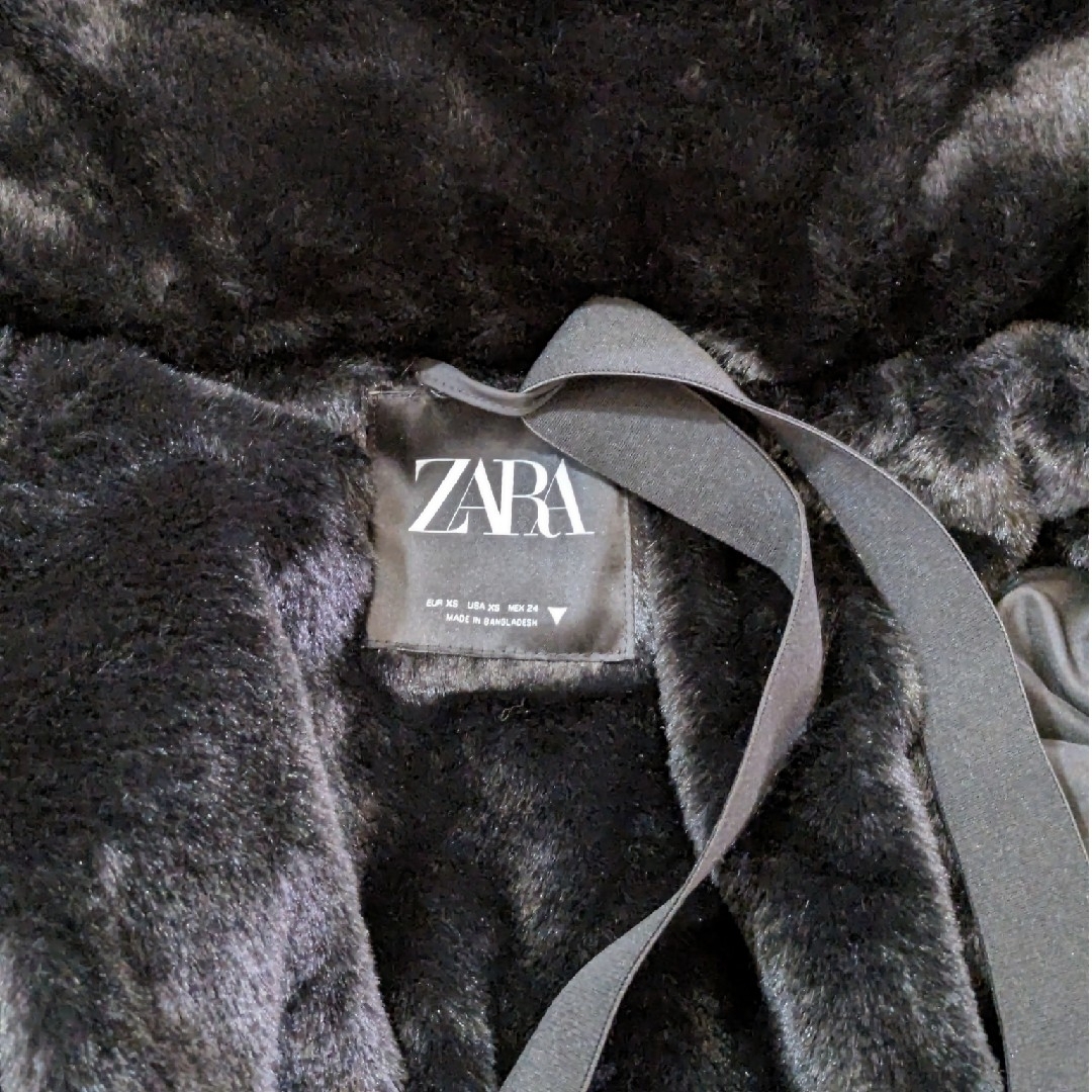 ZARA(ザラ)のZARA★ダウンジャケット★USED 極美品♥ レディースのジャケット/アウター(ダウンジャケット)の商品写真