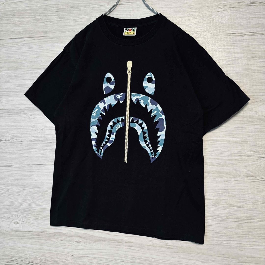 アベイシングエイプ シャーク 半袖Tシャツ L - トップス アベイシングエイプ シャーク 半袖Tシャツ L - トップス