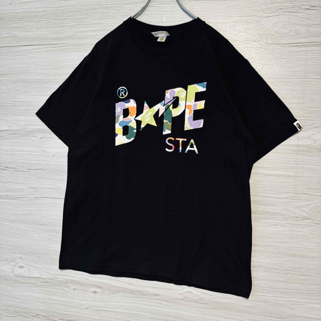 A BATHING APE(アベイシングエイプ)の【希少デザイン】アベイシングエイプ　Tシャツ　Lサイズ　両面デザイン　入手困難 メンズのトップス(Tシャツ/カットソー(半袖/袖なし))の商品写真