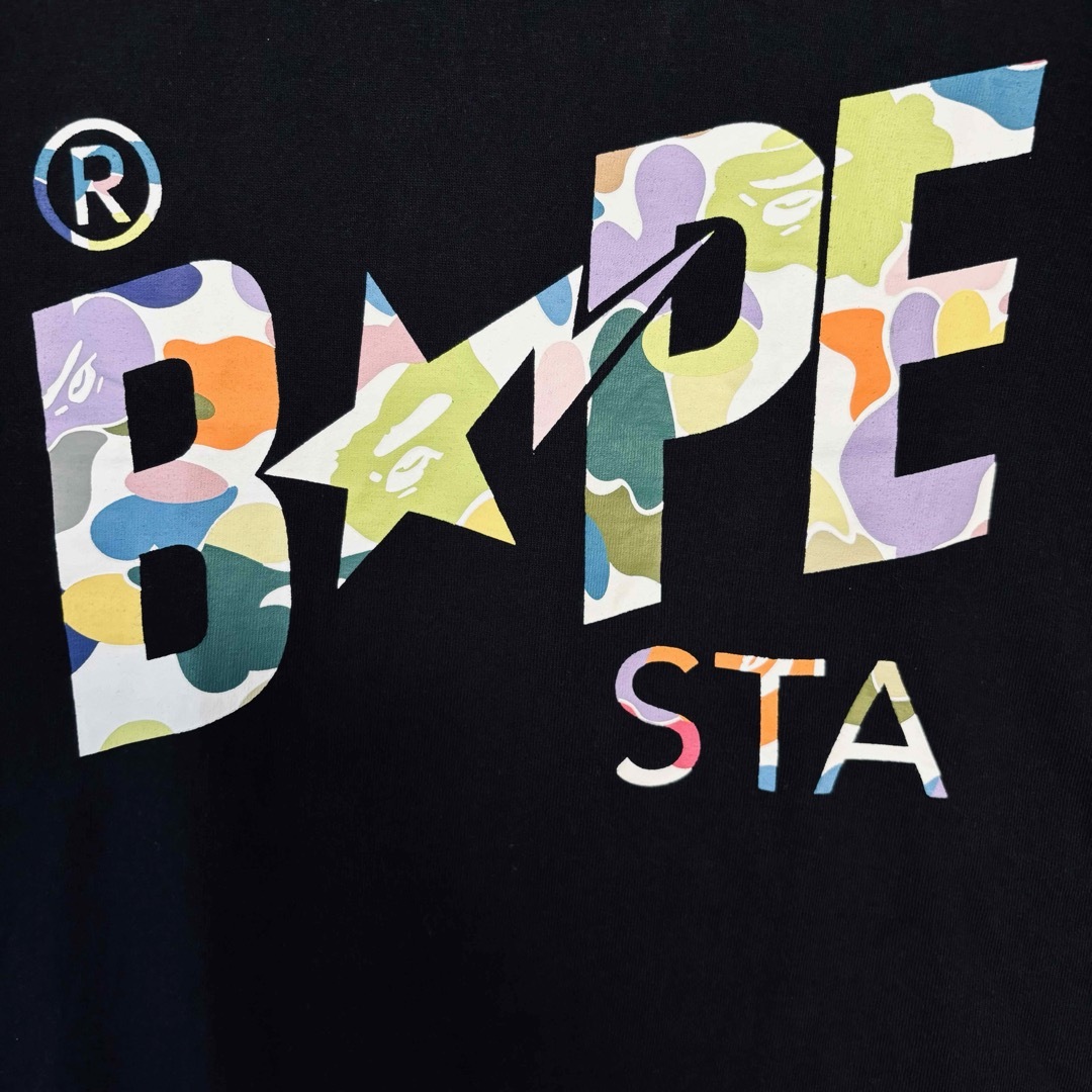 A BATHING APE(アベイシングエイプ)の【希少デザイン】アベイシングエイプ　Tシャツ　Lサイズ　両面デザイン　入手困難 メンズのトップス(Tシャツ/カットソー(半袖/袖なし))の商品写真