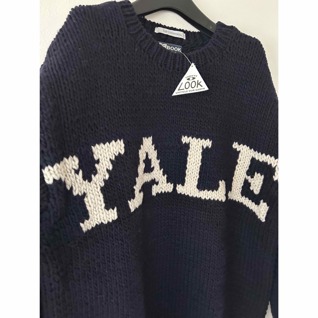 FRAMeWORK(フレームワーク)の新品イエールロゴセーターYALE WOOL HAND KNITTINGニット メンズのトップス(ニット/セーター)の商品写真