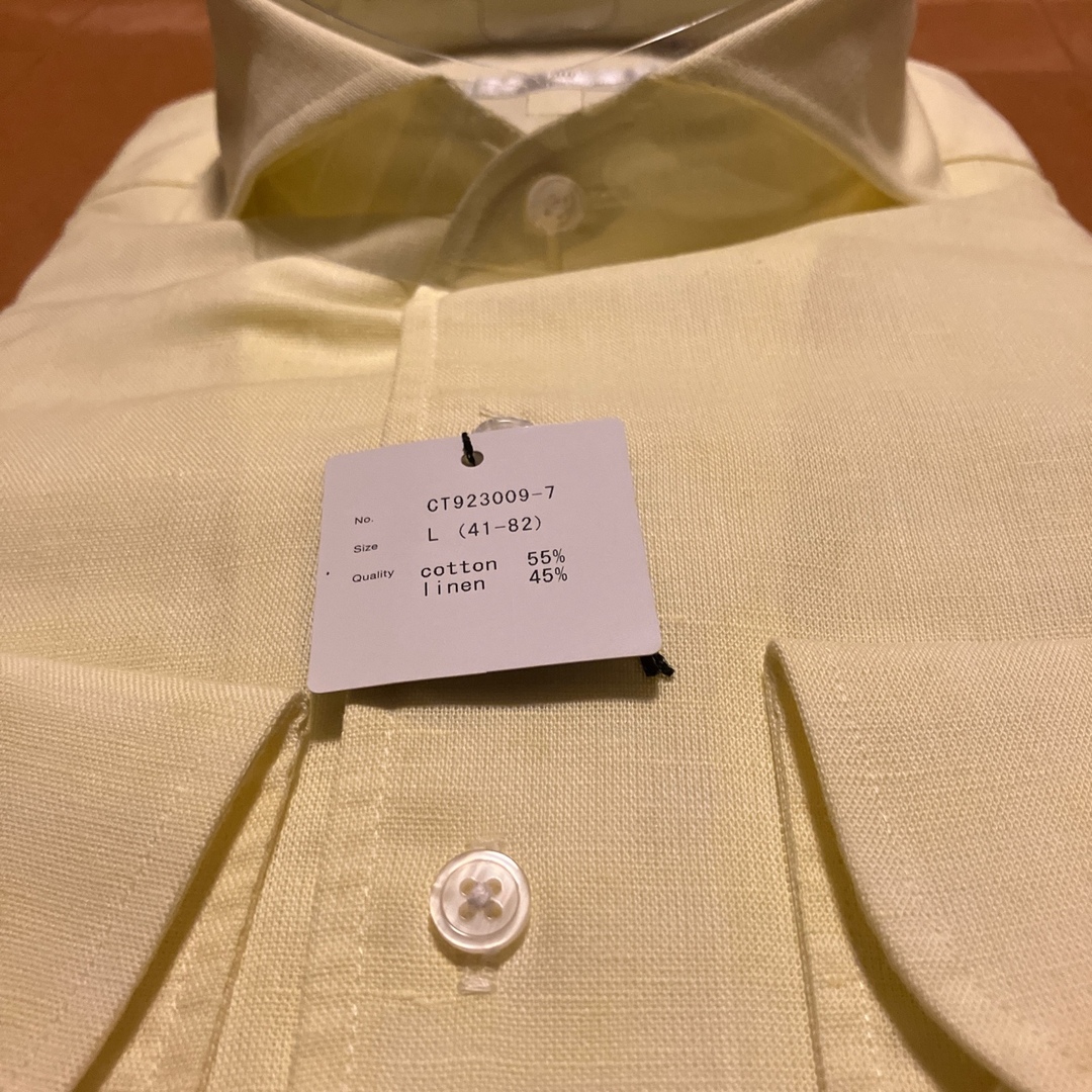 THE SUIT COMPANY(スーツカンパニー)の新品　【スーツセレクト】　シャツ　L(41-82) タグあり　イエロー系 メンズのトップス(シャツ)の商品写真