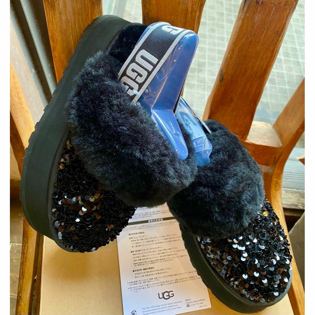UGG(アグ)の完売しました。。。。✨激レア✨24✨UGG✨ファンケット✨チャンキー シークイン レディースの靴/シューズ(サンダル)の商品写真