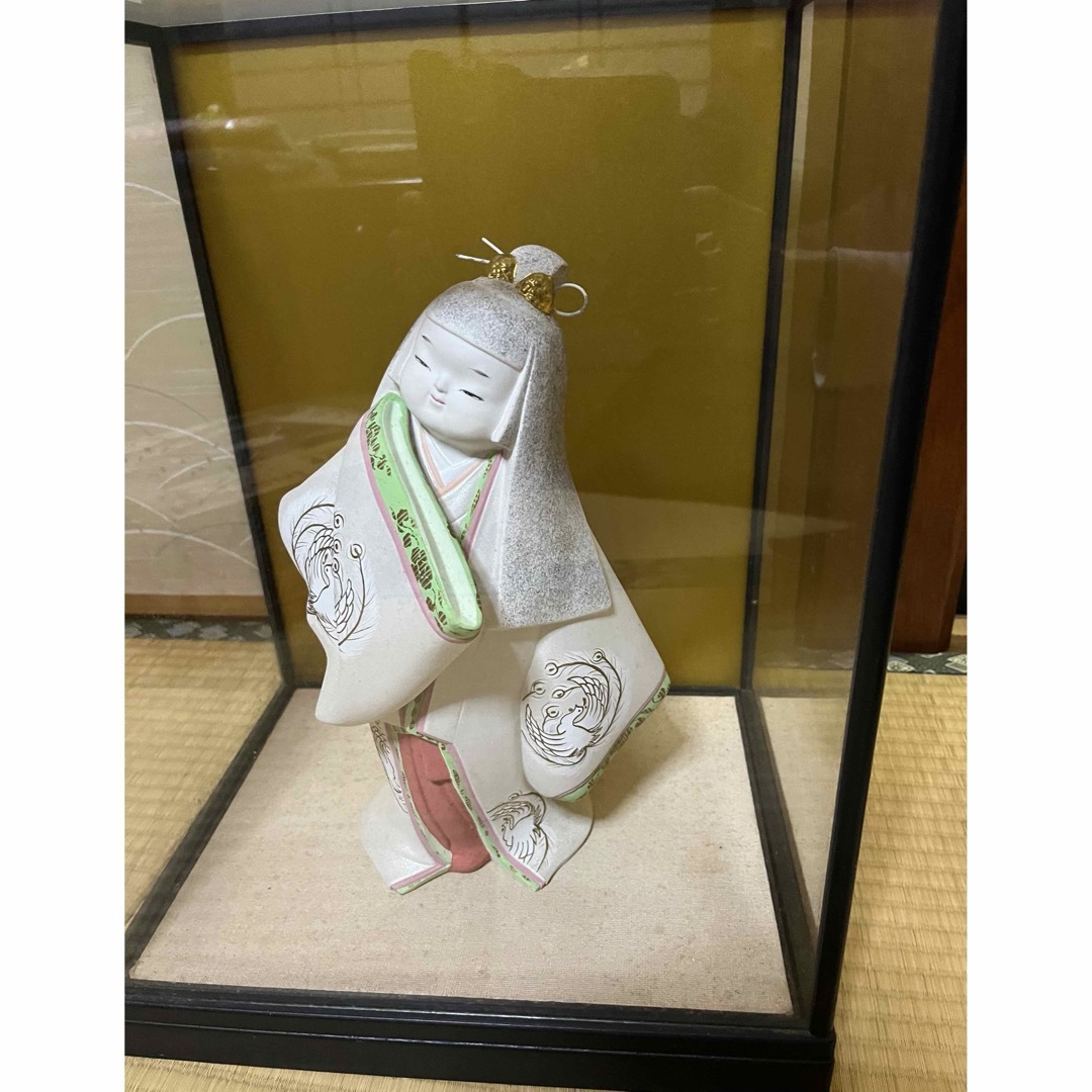 日本人形　ガラスケース入り ハンドメイドのぬいぐるみ/人形(人形)の商品写真