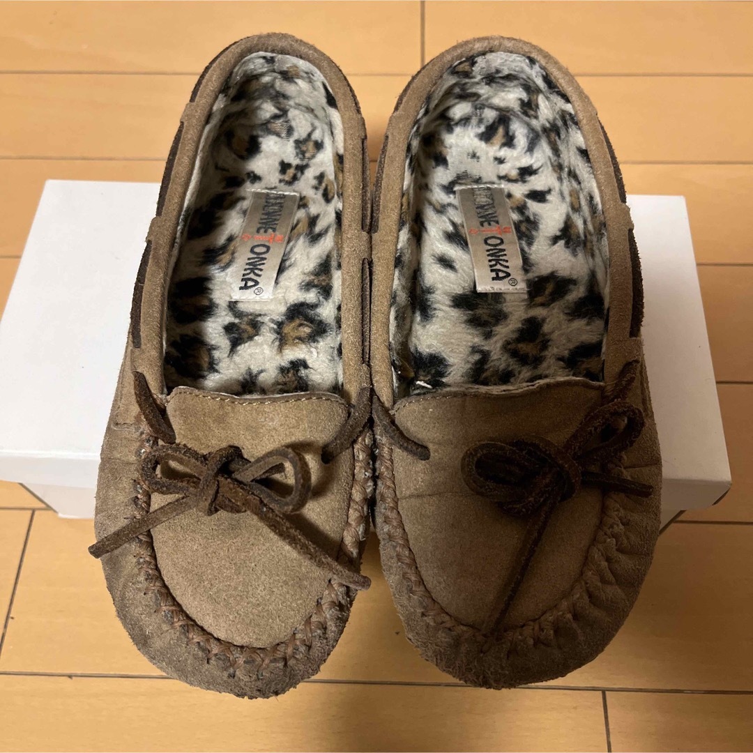 ミネトンカ モカシン 23.5cm レオパード ほそい ミネトンカ モカシン 23.5cm レオパード ほそい