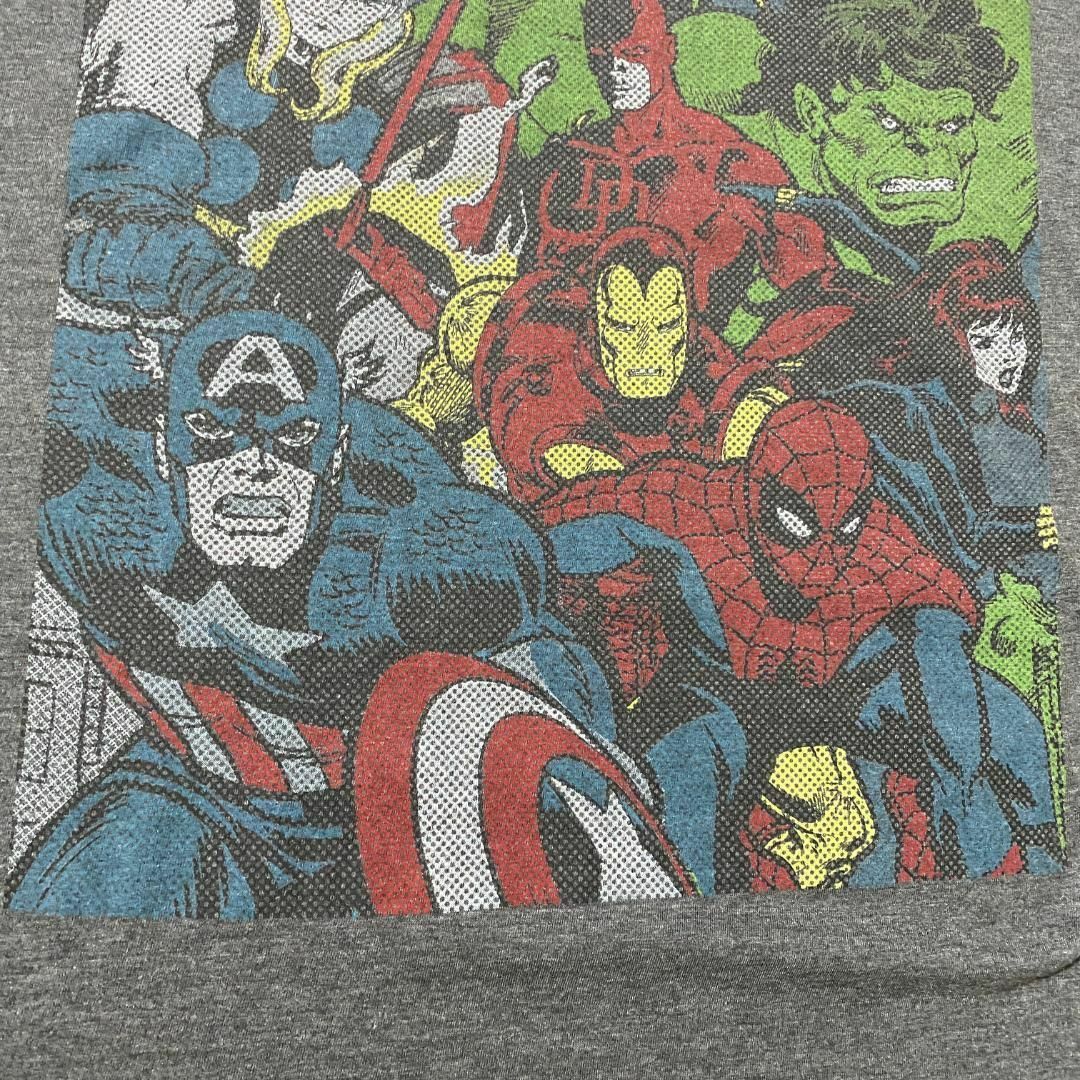 MARVEL(マーベル)のアメリカ古着　マーベル 集合プリント　スパイダーマン　アイアンマン　半袖Tシャツ メンズのトップス(Tシャツ/カットソー(半袖/袖なし))の商品写真