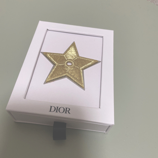 クリスチャンディオール(Christian Dior)のDIOR ノベルティ　星型　ブローチ(ノベルティグッズ)