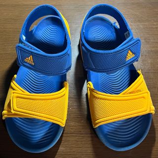 アディダス(adidas)のadidas(アディダス) サンダル　20cm(サンダル)