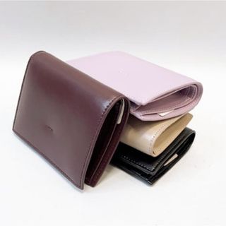 ヤーキ(YAHKI)のヤーキ SMALL LEATHER GOODS二つ折りウォレット (財布)