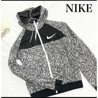 ナイキ(NIKE)のNIKE ウインドブレーカー パーカー(パーカー)