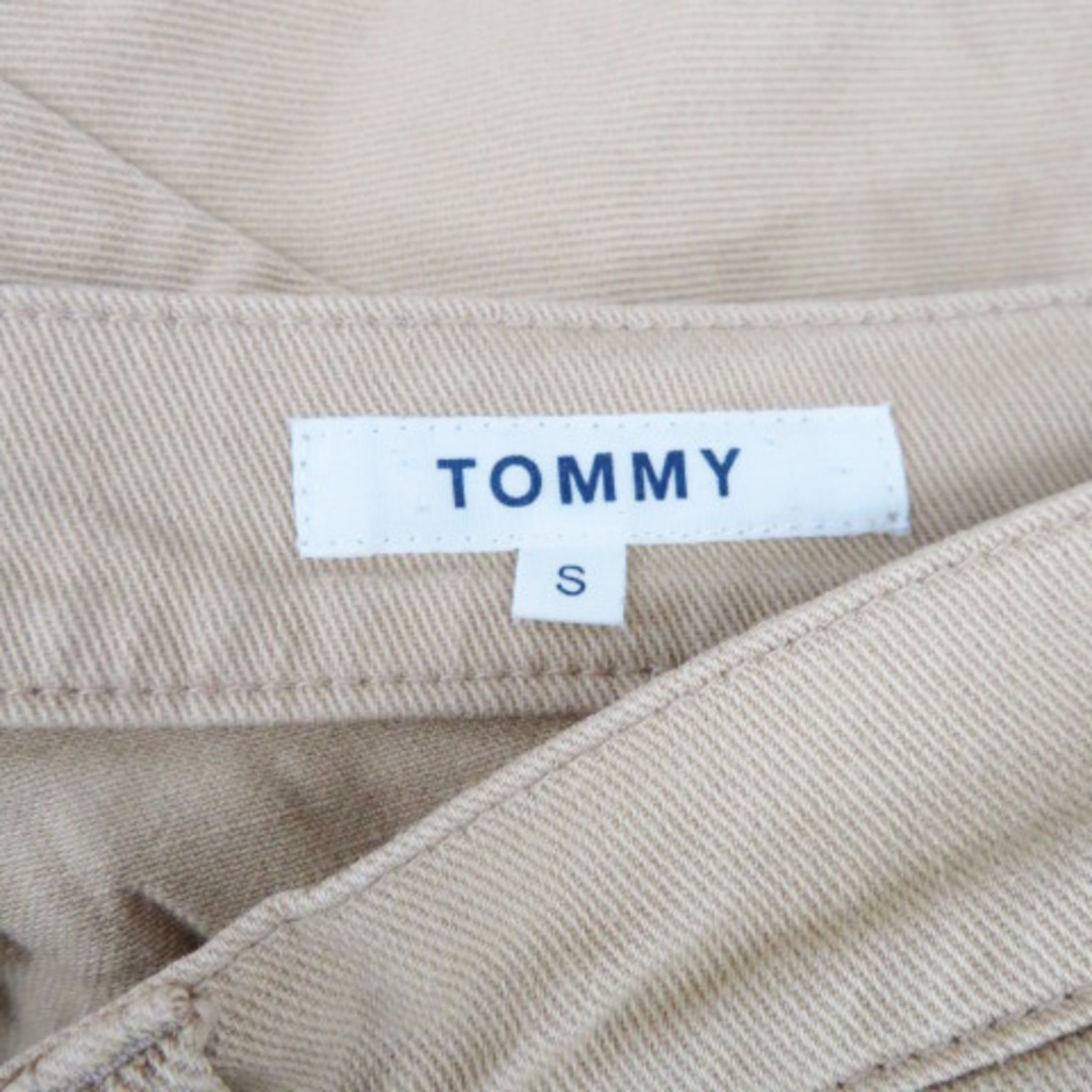 TOMMY(トミー)のトミー TOMMY テーパードパンツ アンクル丈 S ベージュ レディースのパンツ(その他)の商品写真