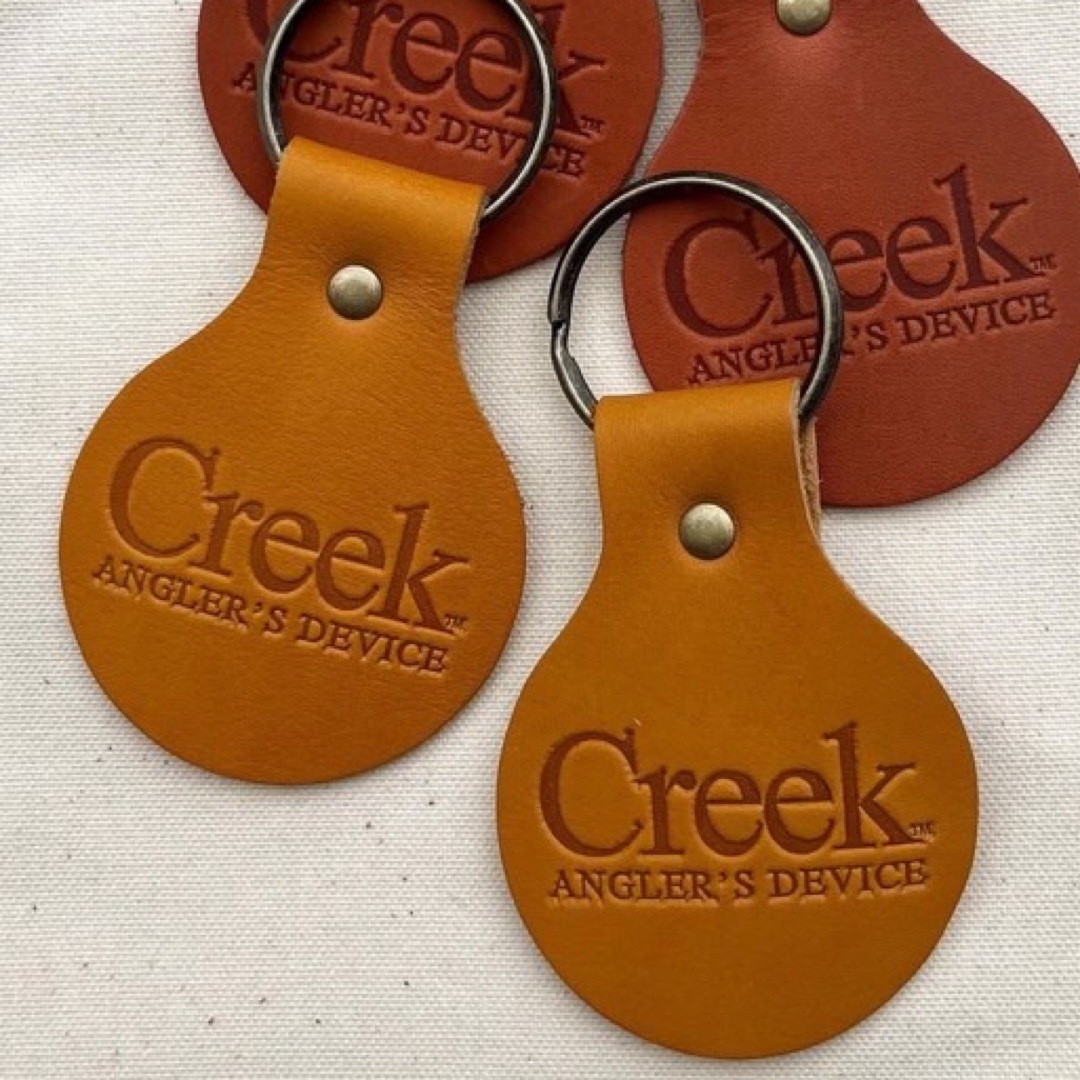 EPOCH(エポック)のTAN Creek Anglers Device Leather KeyRing メンズのファッション小物(キーホルダー)の商品写真