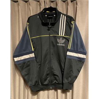 Originals(adidas)(マルチカラー)のフリマアイテム一覧 Originals(adidas)(マルチカラー)のフリマアイテム一覧