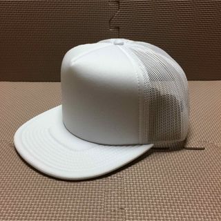 オットーキャップ(OTTO CAP)の新品 OTTO フラットバイザーメッシュキャップのホワイト 白(キャップ)