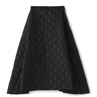 マディソンブルー(MADISONBLUE)のマディソンブルーMADISONBLUEキルティングフレアスカート#00ブラック黒(ロングスカート)