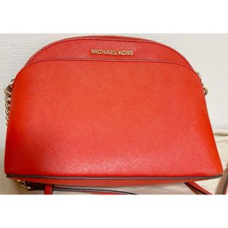 マイケルコース(Michael Kors)の極美品　Michael Kors マイケルコース　ショルダーバッグ　赤　オレンジ(ショルダーバッグ)