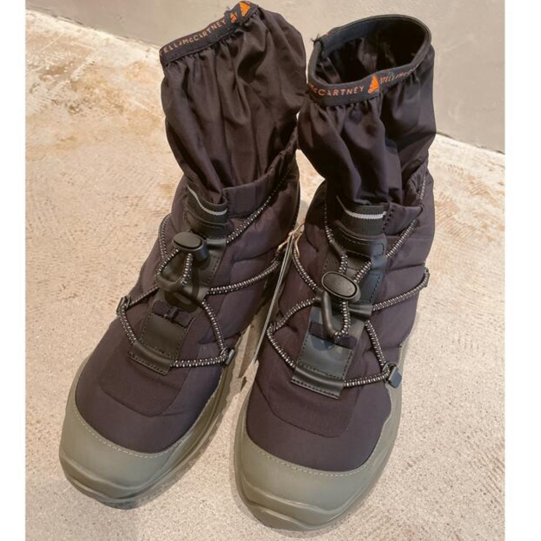 adidas by Stella McCartney(アディダスバイステラマッカートニー)の新品‼️アディダス ステラマッカートニー　ブーツ　24cm レディースの靴/シューズ(ブーツ)の商品写真