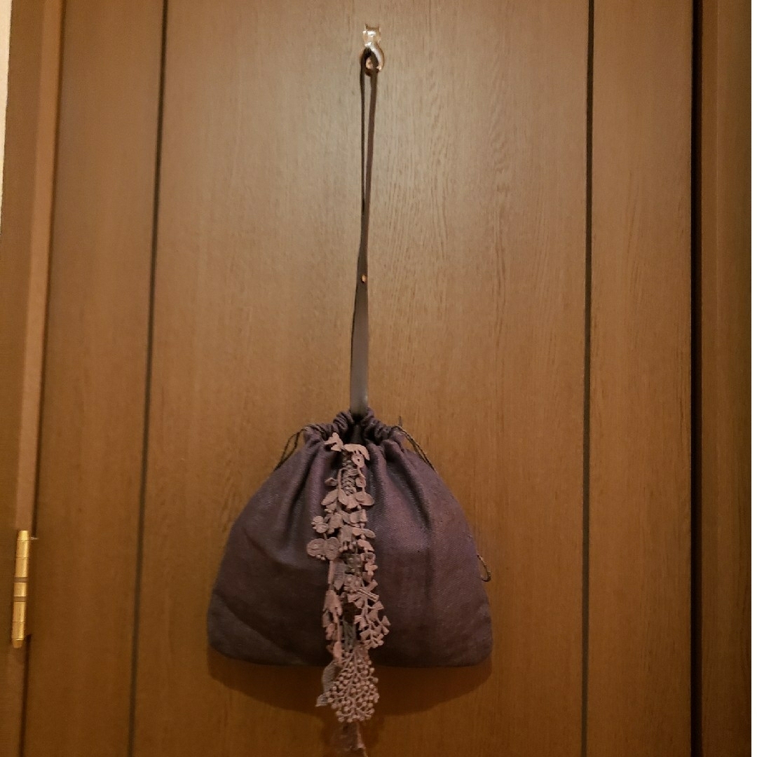mina perhonen(ミナペルホネン)のミナペルホネン　フォレストパレード　正規品 巾着ポーチバック レディースのバッグ(ショルダーバッグ)の商品写真