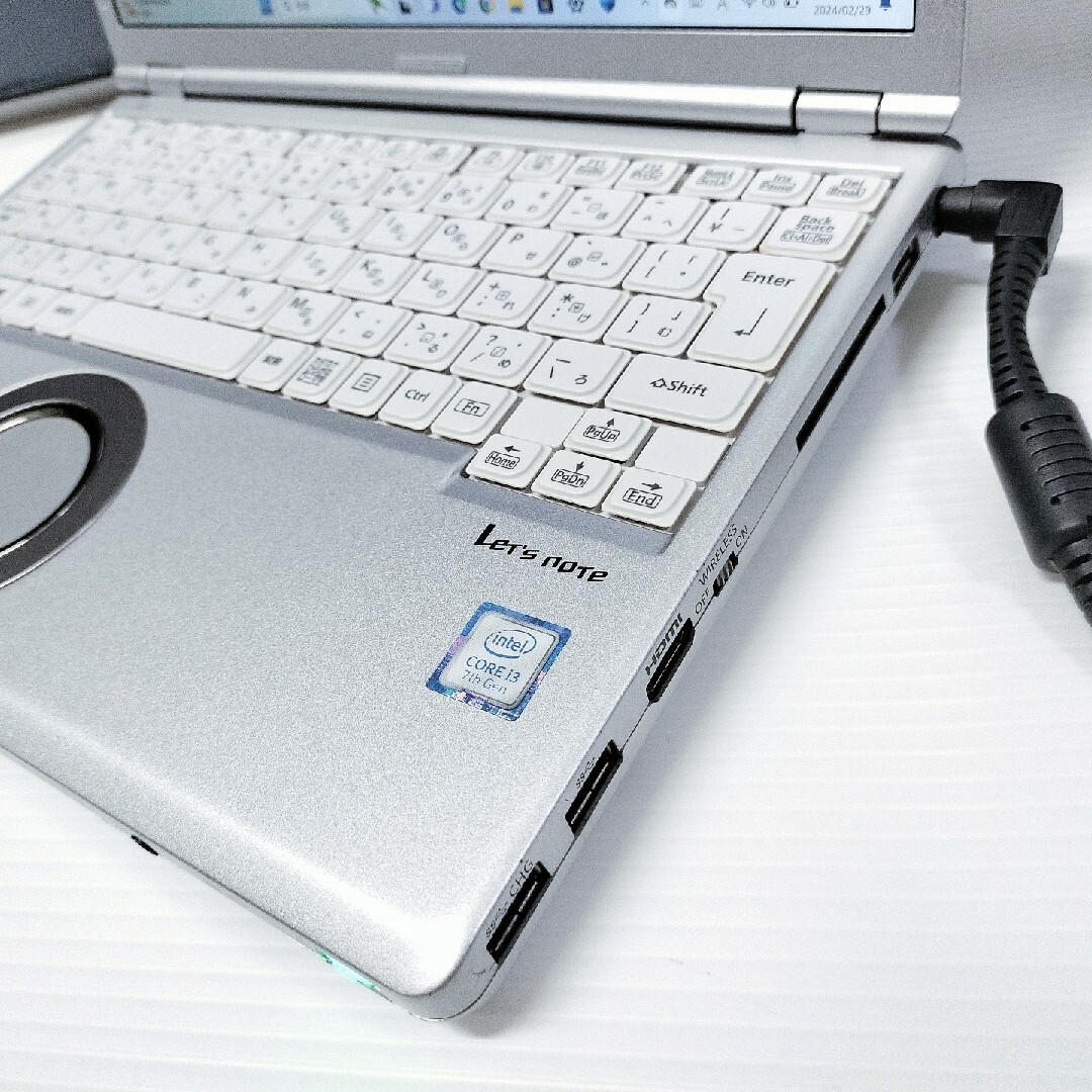 最新Win11✨サクサク動くレッツノート✨初期設定済み✨すぐ 最新Win11✨サクサク動くレッツノート✨初期設定済み✨すぐ