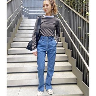 スピックアンドスパン(Spick & Span)の5 1/2 beauty-line slit denim(デニム/ジーンズ)