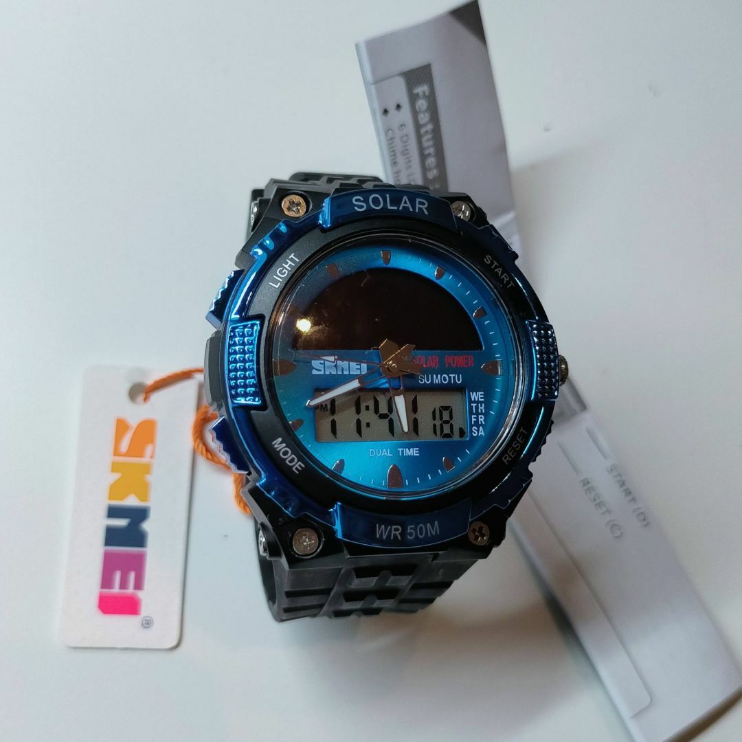 50m防水ソーラーパネルダイバーズ デジタル腕時計デジアナ スポーツBL2 メンズの時計(腕時計(デジタル))の商品写真