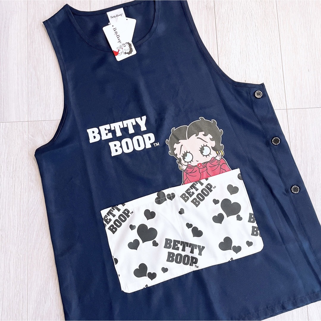 Betty Boop(ベティブープ)の新品　ベティブープ　ベティちゃん　ベティ・ブープ　Betty Boop　エプロン エンタメ/ホビーのおもちゃ/ぬいぐるみ(キャラクターグッズ)の商品写真