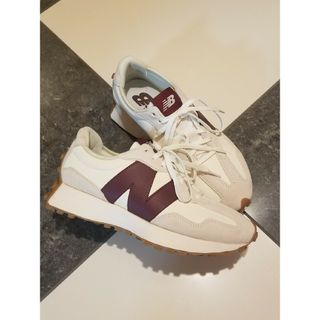 ニューバランス(New Balance)の《1回使用》 New Balance スニーカー327 男女共用  サイズ25(スニーカー)