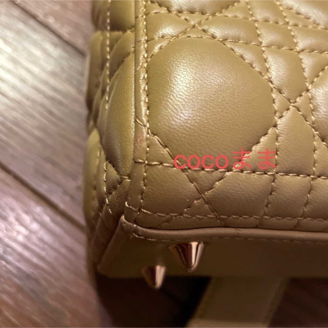 Dior(ディオール)のLady Dior レディースのバッグ(ショルダーバッグ)の商品写真