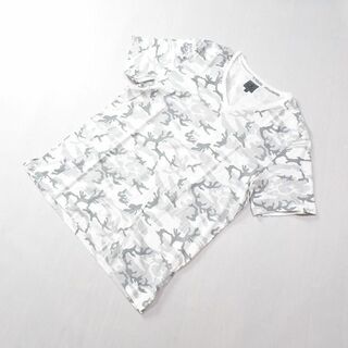 カルバンクライン(Calvin Klein)のCALVIN KLEIN カルバンクライン カモフラ ホワイト Tシャツ(その他)