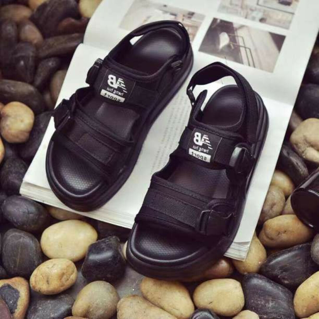 【新品】スポーツサンダル レディース 美脚 韓国 厚底サンダル 黒 24.0cm レディースの靴/シューズ(サンダル)の商品写真
