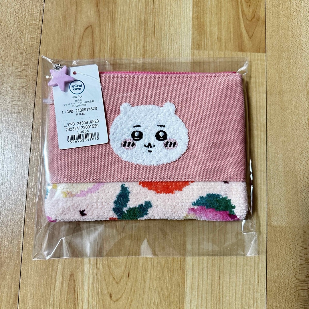 ちいかわ(チイカワ)のちいかわ　フェイラー　刺繍ポーチ　ちいかわ レディースのファッション小物(ポーチ)の商品写真