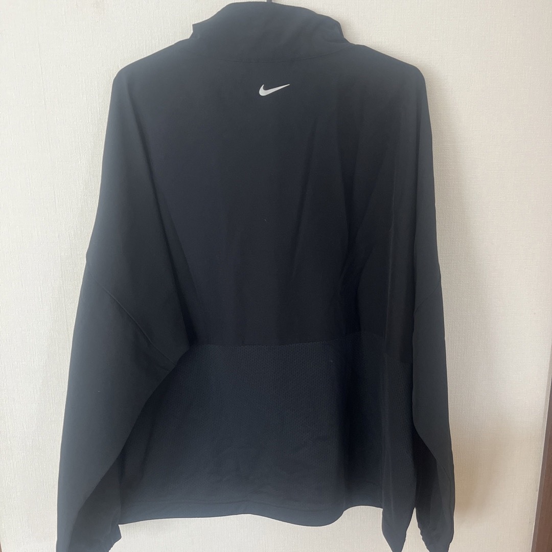 NIKE(ナイキ)のNIKE ウェア　レディース レディースのトップス(その他)の商品写真