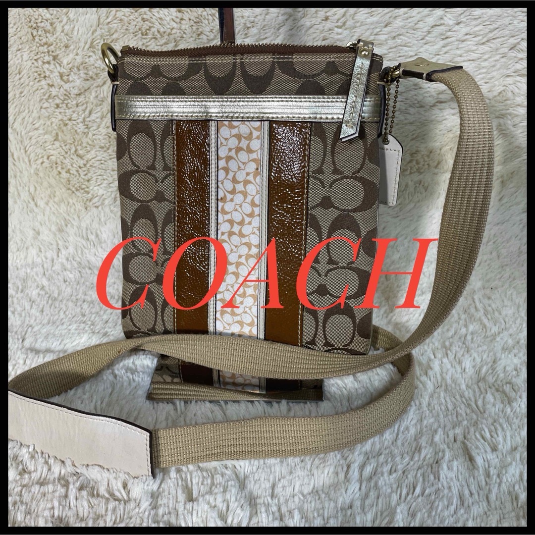 COACH(コーチ)のコーチ COACH シグネチャー ショルダーバッグ  41048 ベージュ　茶 レディースのバッグ(ショルダーバッグ)の商品写真