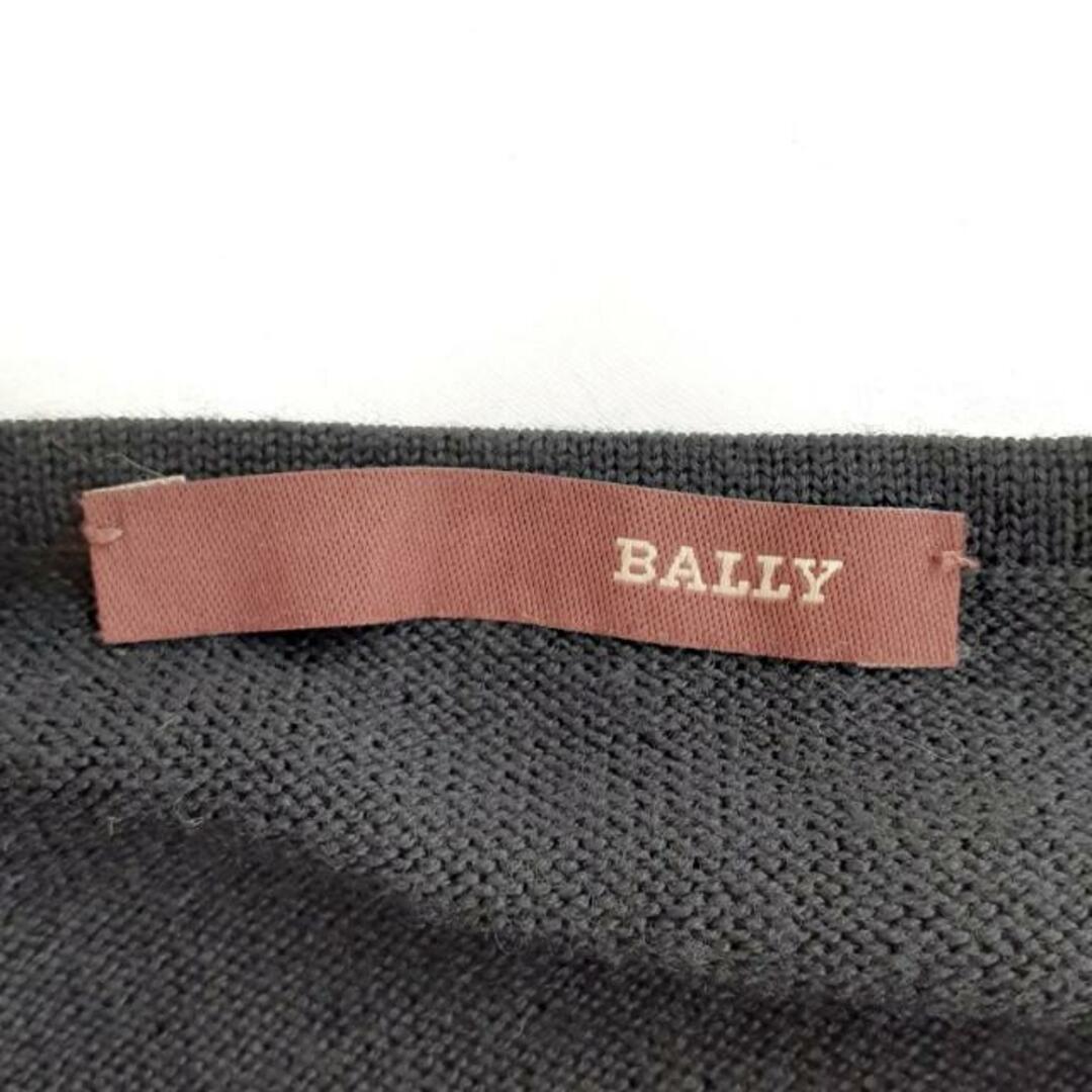 Bally(バリー)のBALLY(バリー) 長袖セーター サイズ40 M レディース - 黒 Vネック レディースのトップス(ニット/セーター)の商品写真