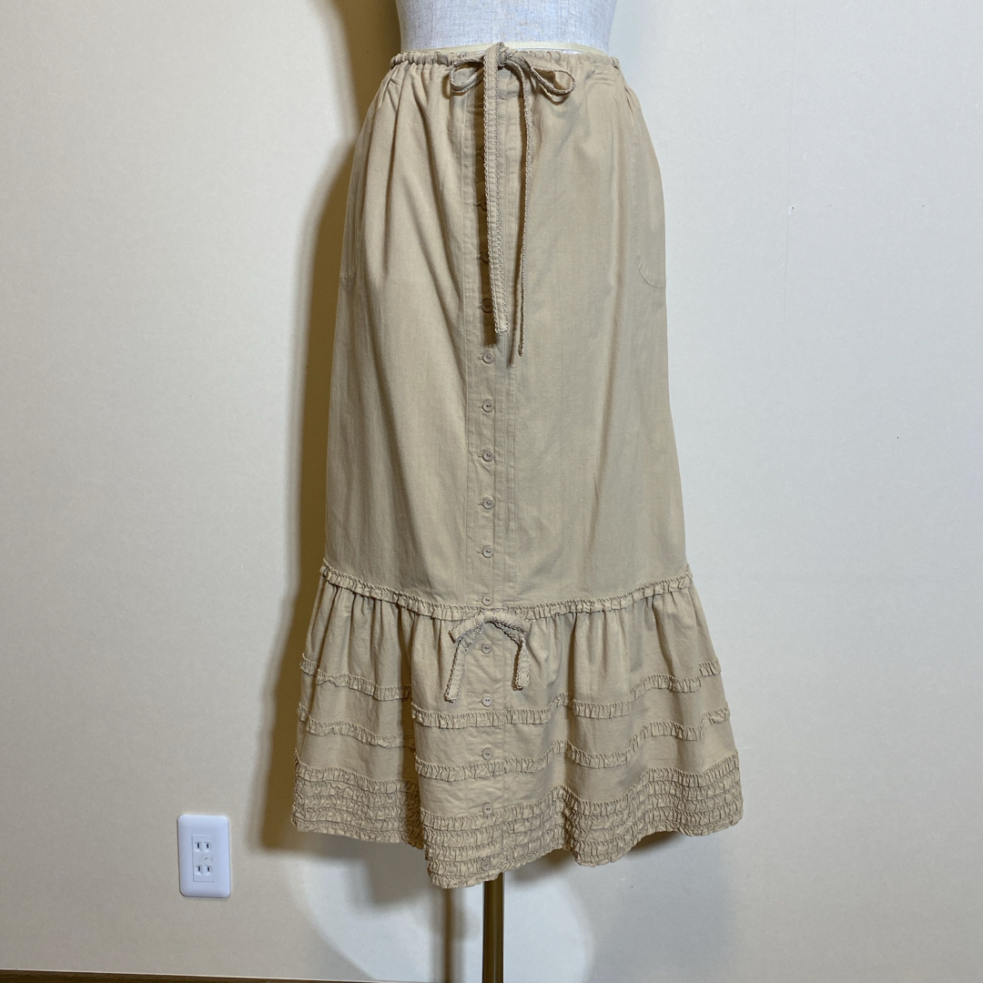 PINK HOUSE(ピンクハウス)の❣️yosi様専用❣️ピンクハウス💛サンドベージュ色の裾ピコフリル付きスカート💛 レディースのスカート(ロングスカート)の商品写真