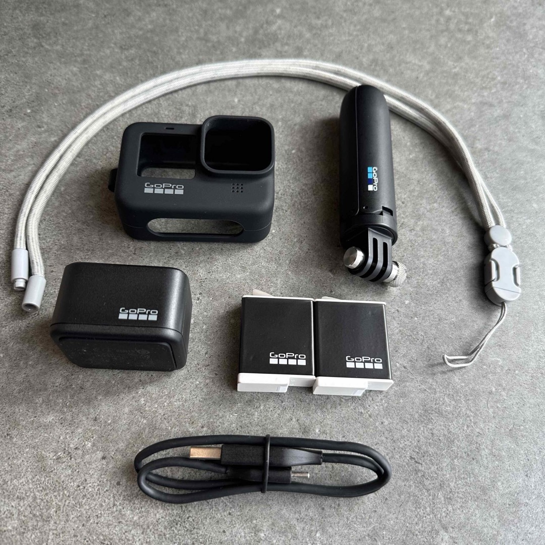 GoPro(ゴープロ)のGoPro11 Gopro Hero11 Black 付属品多数 スマホ/家電/カメラのカメラ(その他)の商品写真