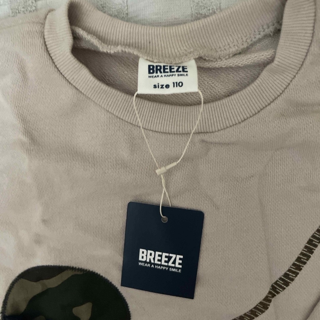 BREEZE(ブリーズ)のサイズ110   スエット キッズ/ベビー/マタニティのキッズ服男の子用(90cm~)(Tシャツ/カットソー)の商品写真