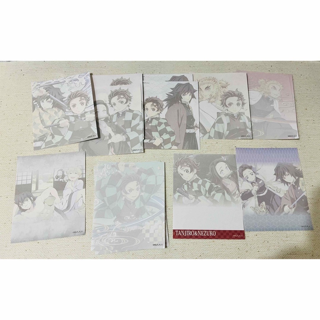 鬼滅の刃(キメツノヤイバ)の鬼滅の刃　メモ帳　バラ売り　おすそわけ　120枚以上 エンタメ/ホビーのアニメグッズ(その他)の商品写真