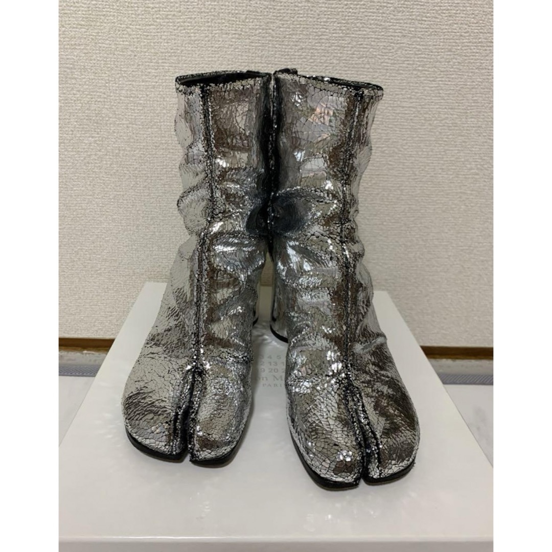 Maison Martin Margiela(マルタンマルジェラ)のMaisonMargiela タビ　ミラーブーツ レディースの靴/シューズ(ブーツ)の商品写真