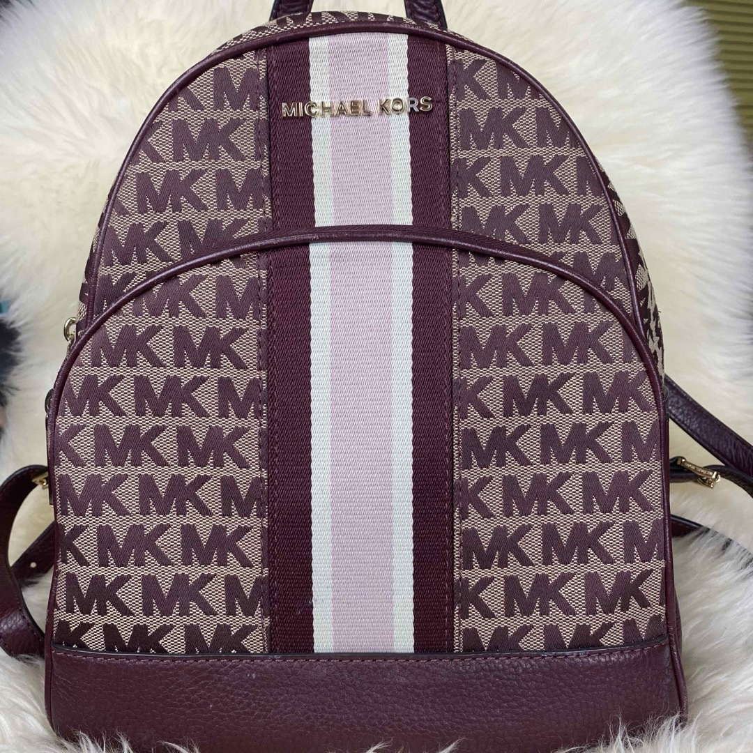 Michael Kors(マイケルコース)のMICHAEL KORS リュック レディースのバッグ(リュック/バックパック)の商品写真