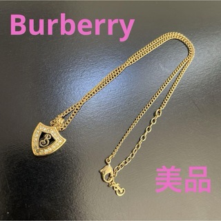 バーバリー(BURBERRY)のBurberry バーバリー　ラインストーン付きシールドモチーフネックレス　美品(ネックレス)