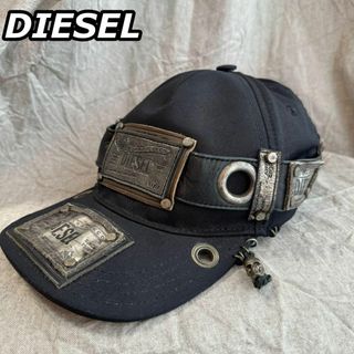 ディーゼル(DIESEL)のディーゼル メタルロゴプレート スカルチャーム キャップ(キャップ)