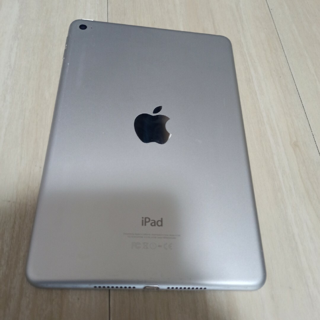 iPad(アイパッド)のIpad mini 4 WIFI 128GB　※バッテリー劣化 スマホ/家電/カメラのPC/タブレット(タブレット)の商品写真